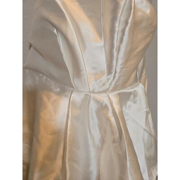 Revolve Elliatt Protea Gown 2XL Ivory Off-Shoulder Hi-Low Formal White Party - Picture 9 of 16